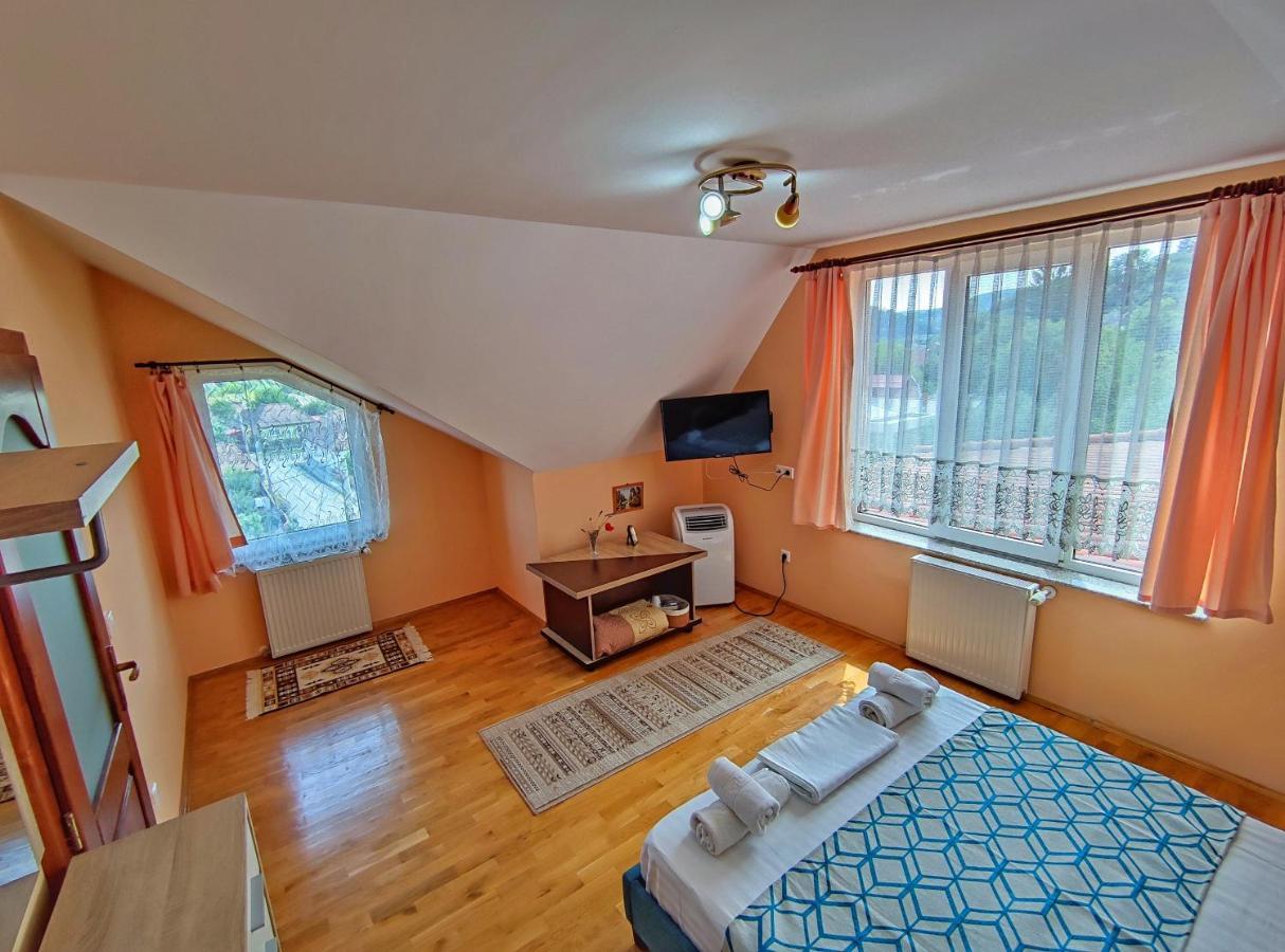 Casa Adam Hotel ซิวิโชอารา ภายนอก รูปภาพ