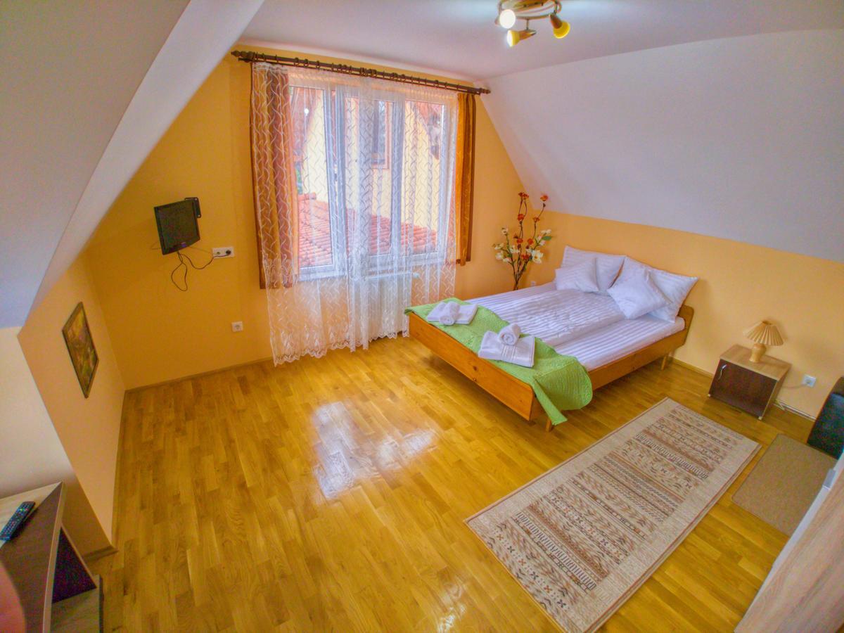 Casa Adam Hotel ซิวิโชอารา ภายนอก รูปภาพ